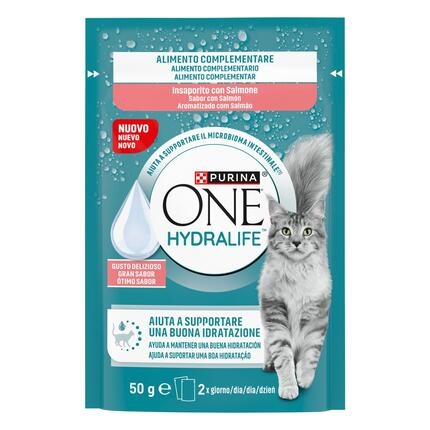 Lõhemaitseline PURINA ONE® HYDRALIFE™ – täiendsööt, mis aitab toetada sinu kassi veetarbimist